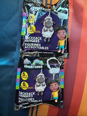 Amanda the Adventurer Backpack Hangers (Blind Bag) - keychain 2 blind bags